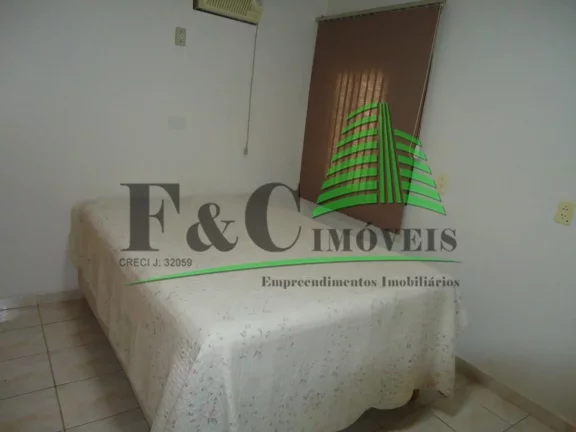 Imagem Casa para Venda em Limeira, Jardim Esmeralda, 3 dormitórios, 1 banheiro, 1 vaga