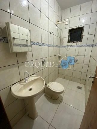 Imagem Espetacular casa à venda no Setor Central de Rio Verde-GO: 4 quartos, 1 suíte, 3 sala, 3 banheiros, 2 vagas de garagem!