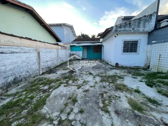 Imagem Está buscando um imóvel com ótima localização, espaço e versatilidade? Confira esta excelente ...