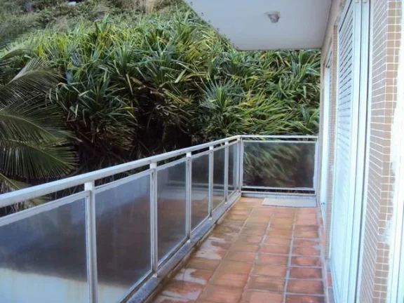 Imagem PRAIA DE ASTÚRIAS SOBRE O MAR, VISTA DESLUMBRANTE PARA O ALTO MAR,152 METROS DE ÁREA ÚTIL, GARAGEM, LAZER TOTAL, LOCAL NOBRE!!!