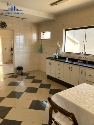 Imagem CASA 460m². ESTILOSA , PISCINA, CONDOMÍNIO FECHADO NA GRANJA GRANJA.