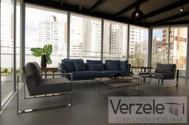 Imagem Apartamento 4 ou + dormitórios para Venda em Balneário Camboriú / SC no bairro Barra Sul