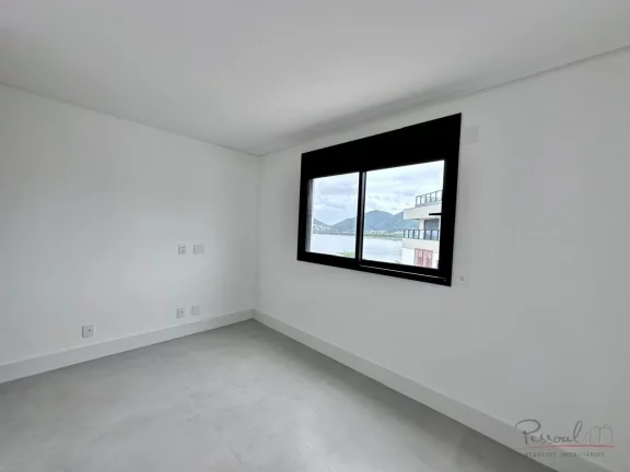 Imagem Apartamento Exclusivo em Condomínio Clube de Luxo Área Privativa: 134,57m2 privativos Descrição:...