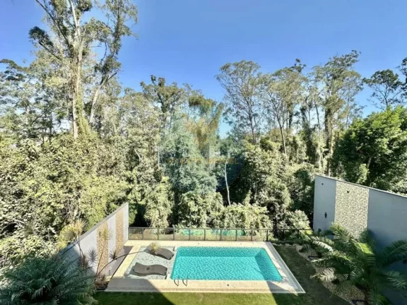 Imagem Casa Alto Padrão a Venda no bairro Granja Viana - Cotia, SP
