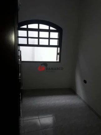 Imagem Sobrado à venda 3 Quartos, 1 Suite, 2 Vagas, 110M², Jardim Guairaca, São Paulo - SP