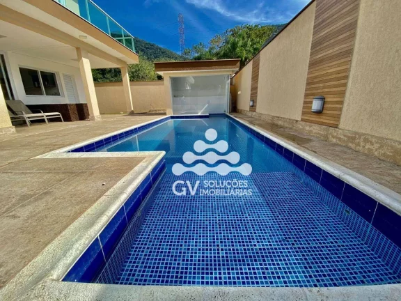 Imagem Sobrado com 4 dormitórios à venda, 205 m² por R$ 2.000.000,00 - Condomínio Capitanias - Ubatuba/SP