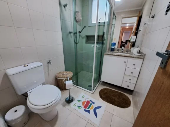 Imagem PRÉDIO FRENTE AO MAR NA ASTÚRIAS, APARTAMENTO COM 4 SUÍTES, 2 VAGAS PARA AUTO.