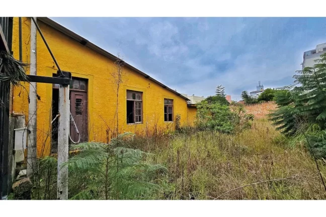 Imagem SVDF 1359 Lote 612481037-99 - Terreno à venda no bairro Santana - Porto Alegre/RS