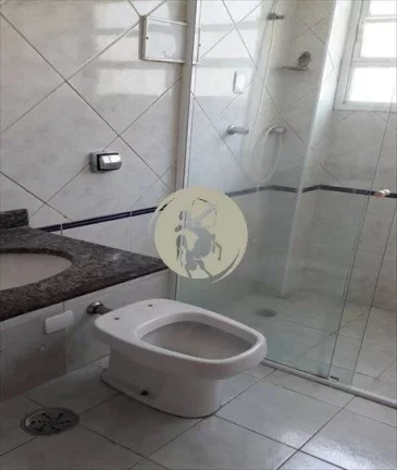 Imagem MARAVILHOSA! SOBREPOSTA BAIXA ENORME COM SALA PARA 3 GRANDES AMBIENTES, 3 DORMITÓRIOS GRANDES, COPA...