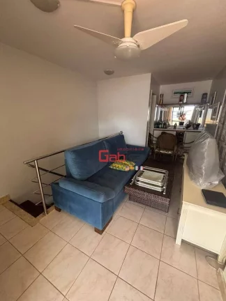 Imagem Cobertura mobiliada com 3 dormitórios à venda, 220 m² por R$ 990.000 - Braga - Cabo Frio/RJ