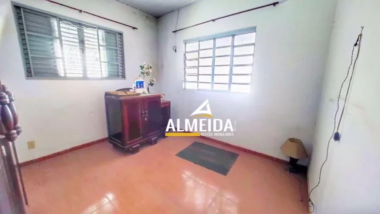 Imagem Casa com 3 dormitórios à venda, 168 m² por R$ 478.000,00 - Santana - Rio Claro/SP