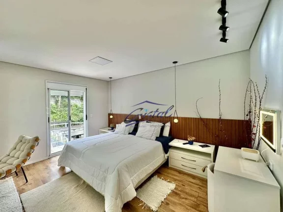 Imagem Casa com 3 quartos / suítes à venda, 224 m² - Condomínio Nova Higienópolis - Granja Viana - Carapicuíba/SP