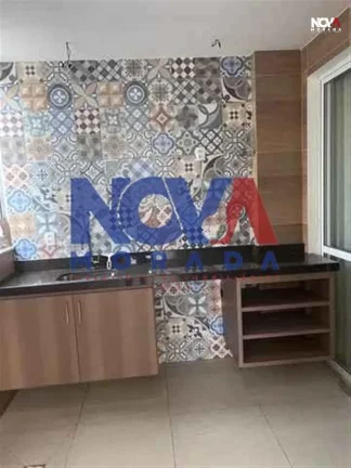 Imagem Descubra o prazer de viver a apenas uma quadra do mar em um apartamento que une conforto, segurança...