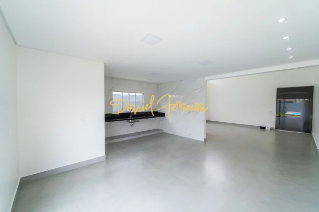 Imagem Casa térrea 3 quartos - Condomínio Le Jardin - Jardim Botânico - DF