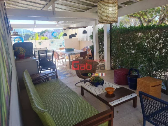 Imagem Casa com 3 dormitórios à venda, 105 m² por R$ 1.970.000,00 - Geribá - Armação dos Búzios/RJ