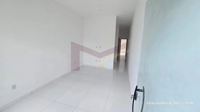 Imagem Casa 2/4 na Conceicao