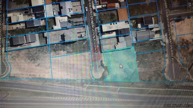 Imagem TERRENO à venda com 935.55m² por R$ 850.000,00 no bairro Atuba - CURITIBA / PR