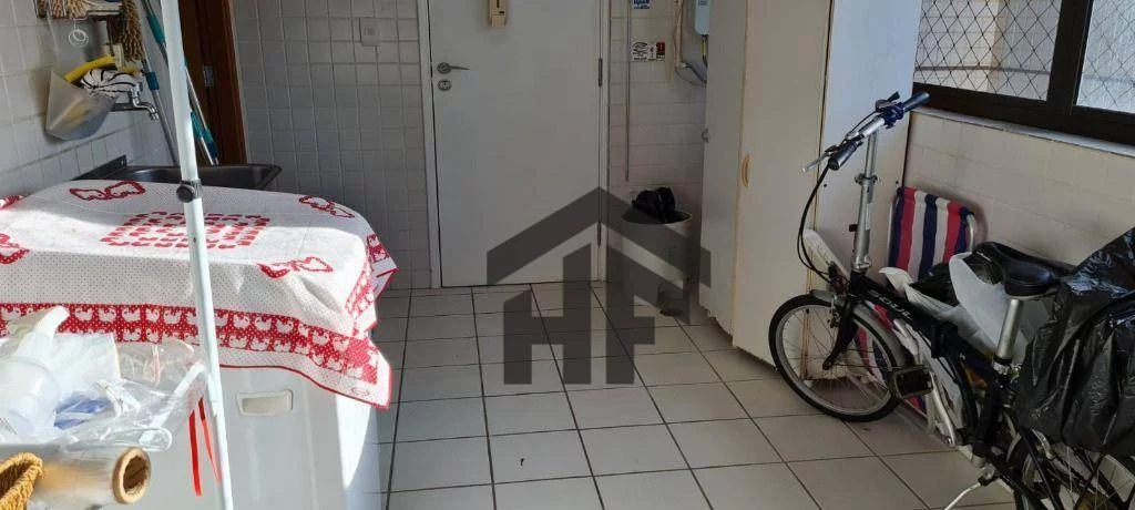 Imagem Apartamento com 4 Quartos para Alugar, 192 m² em Boa Viagem - Recife