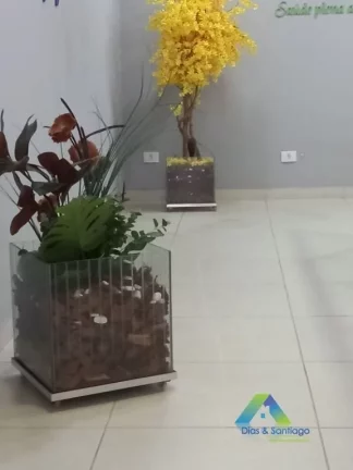 Imagem Sala Comercial com 15m² toda estruturada com cadeira odontológica em localização privilegiada na Vila das Mercês/Saúde. Ambiente ideal para profissionais dentista.