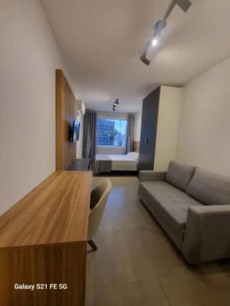 Imagem Kitnet com 1 quarto, 30,29m2, à venda em Porto Alegre, Centro