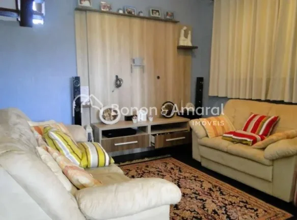 Imagem Descubra a oportunidade de viver em uma residência que une conforto, praticidade e lazer em um dos ...