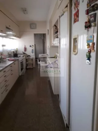 Imagem APARTAMENTO À VENDA EM MOEMA COM 4 DORMITÓRIOS, ACEITA PERMUTA!