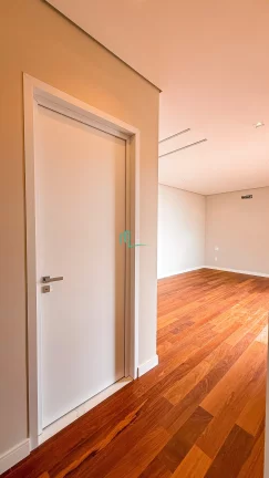 Imagem CASA DE ALTO PADRÃO COM LINDO PROJETO Á VENDA EM CONDOMINIO FECHADO EM FRANCA/SP