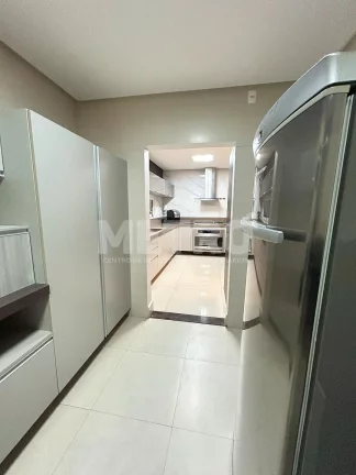Imagem Casa à venda no Cond. Summerville 3 quartos, sendo 01 suíte, closet e banheira