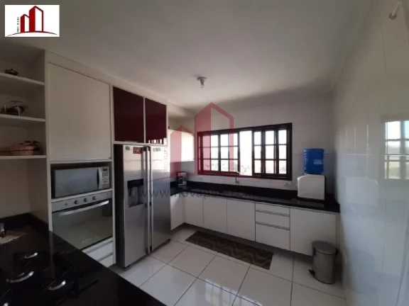 Imagem Imperdível: Casa à venda em Caieiras-SP, bairro Serpa, 3 quartos, 1 suíte, 2 salas, 1 banheiro, 2 vagas de garagem, 122,12m².