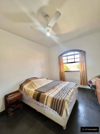 Imagem Incrível Chácara em Condomínio Atibaia 2000m² ou 3000m²! Financiamento!