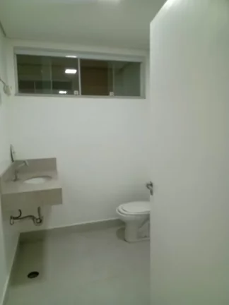 Imagem Casa comercial pronta para clínica de saúde. Ao lado da Avenida Portugal!!!