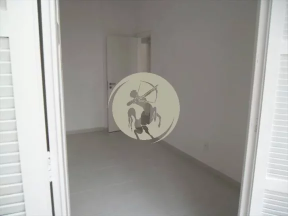 Imagem Apartamento reformado e modernizado a venda no bairro do Gonzaga em Santos