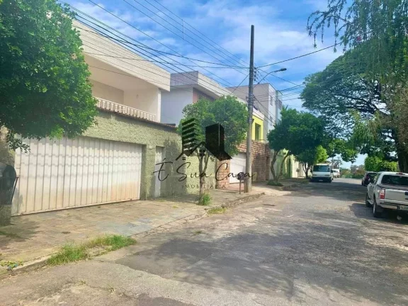 Imagem Casa de quatro quartos no bairro Santa Maria