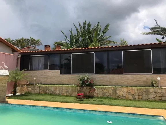 Imagem Chácara com 4 dormitórios à venda, 1050 m² por R$ 900.000,00 - Varinhas - Mogi das Cruzes/SP