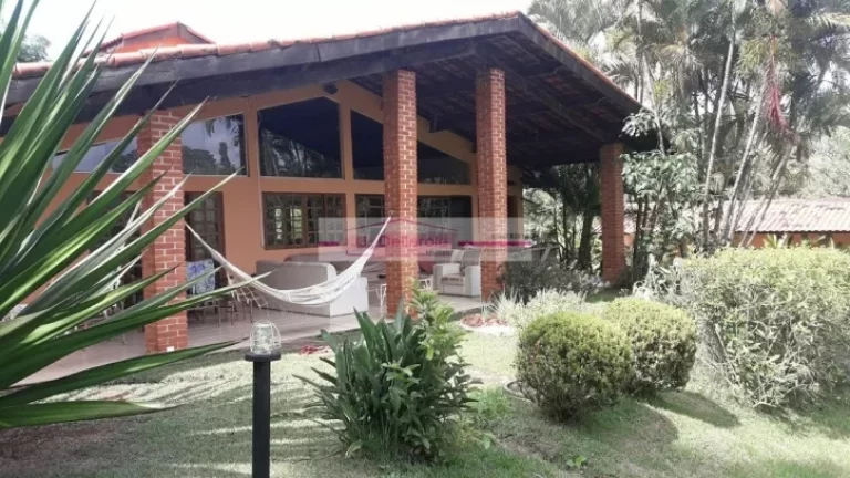 Imagem Chácara MARAVILHOSA dentro de condomínio. Para quem busca tranquilidade