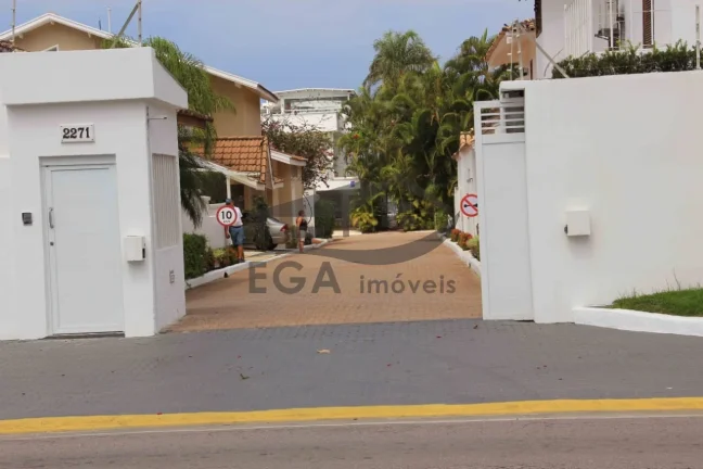 Imagem Casa Avenda Em Condominio de Alto Padrão