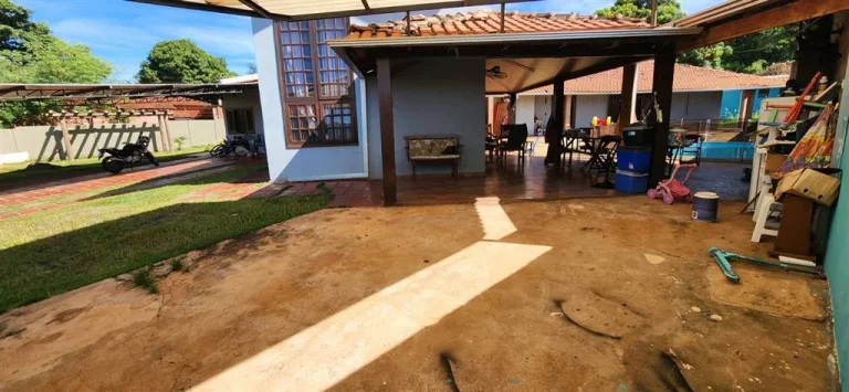 Imagem CASA COM 320 m² - ORLANDO QUAGLIATO - OURINHOS SP