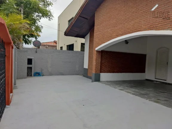 Imagem Imóvel com Área de serviço e Sala de estar em São José dos Campos - Venda