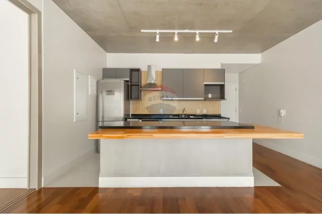 Imagem Apartamento á venda com 90 m², 1 suíte, 2 vagas, Luxo e Modernidade no Coração do Itaim Bibi
