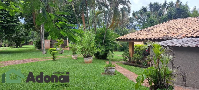 Imagem Chacara 03 casas, a sede principal com 722m², contendo 07 suítes