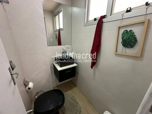 Imagem Sala Comercial à Venda no Centro de Londrina com 43 m² de Área Útil, Banheiro Privativo e Excelente Localização para Seu Negócio