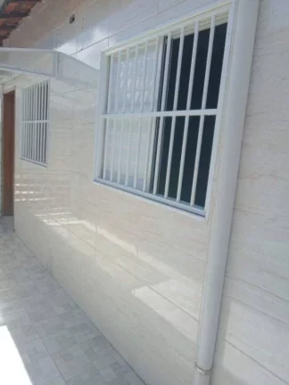 Imagem Casa com 2 dormitórios à venda, 43 m² por R$ 230.000,00 - Parque das Américas - Praia Grande/SP