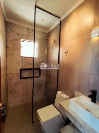 Imagem Casa de alto padrão à venda no Residencial Presidente Tancredo Neves em Uberaba