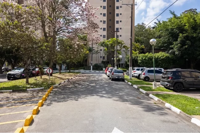 Imagem Apartamento à venda em São Paulo, Campo Grande, com 2 quartos, 49m2