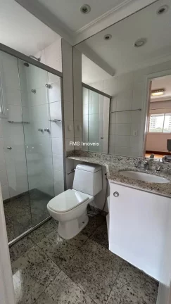 Imagem Apartamento para locação em Moema com 2 quartos, 1 suíte e 2 vagas de garagem