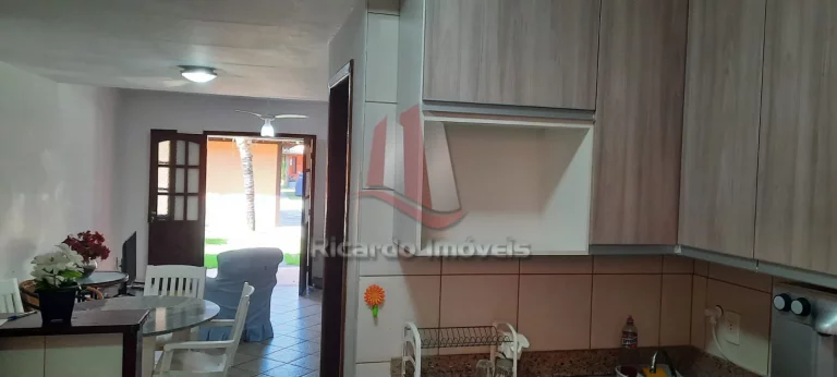 Imagem Casa de Condomínio c/ 2 Suítes c/ 80 m²