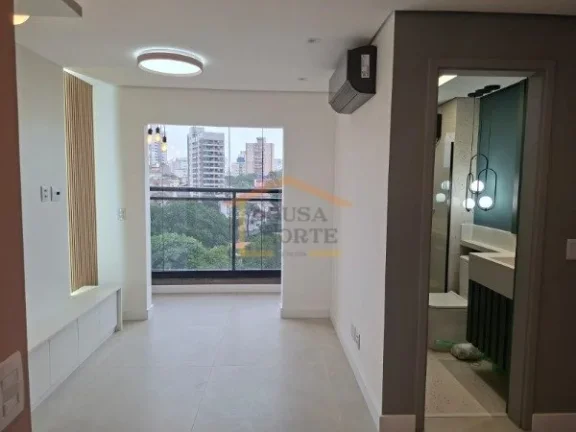 Imagem Apartamento tipo studio 39m², dispõe de 1 dormitório com armário, banheiro, sala dois ambientes,...