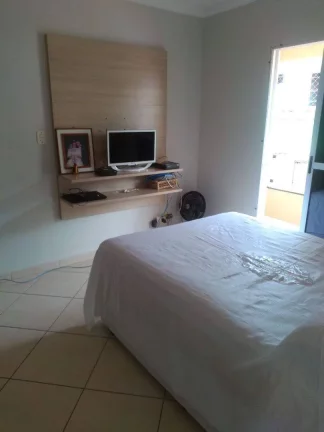 Imagem Sobrado com 3 dormitórios à venda, 140 m² por R$ 575.000,00 - Vila Camilópolis - Santo André/SP