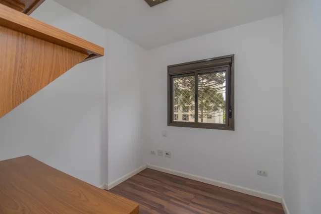 Imagem Apartamento de 2 quartos no bairro Capão Raso