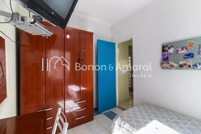 Imagem Imóvel amplo à venda com 3 quartos e 2 banheiros no total. Este imóvel está bem equipado O imóv...
